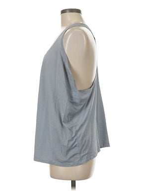 4 size - Med (Estimated)