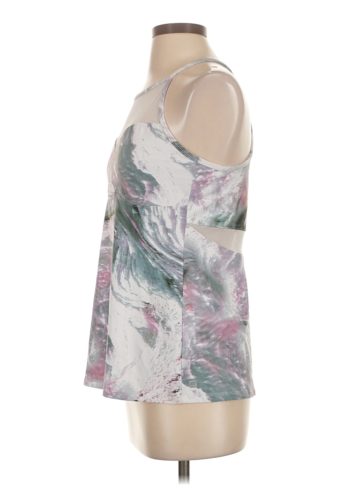 4 size - 4(Estimated)