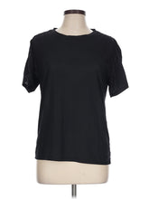 1 size - Lg (Estimated)