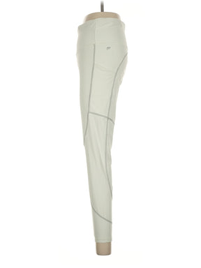 4 size - 4(Estimated)
