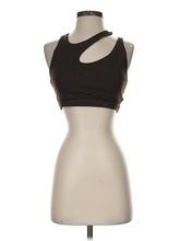 1 size - SM (Estimated)