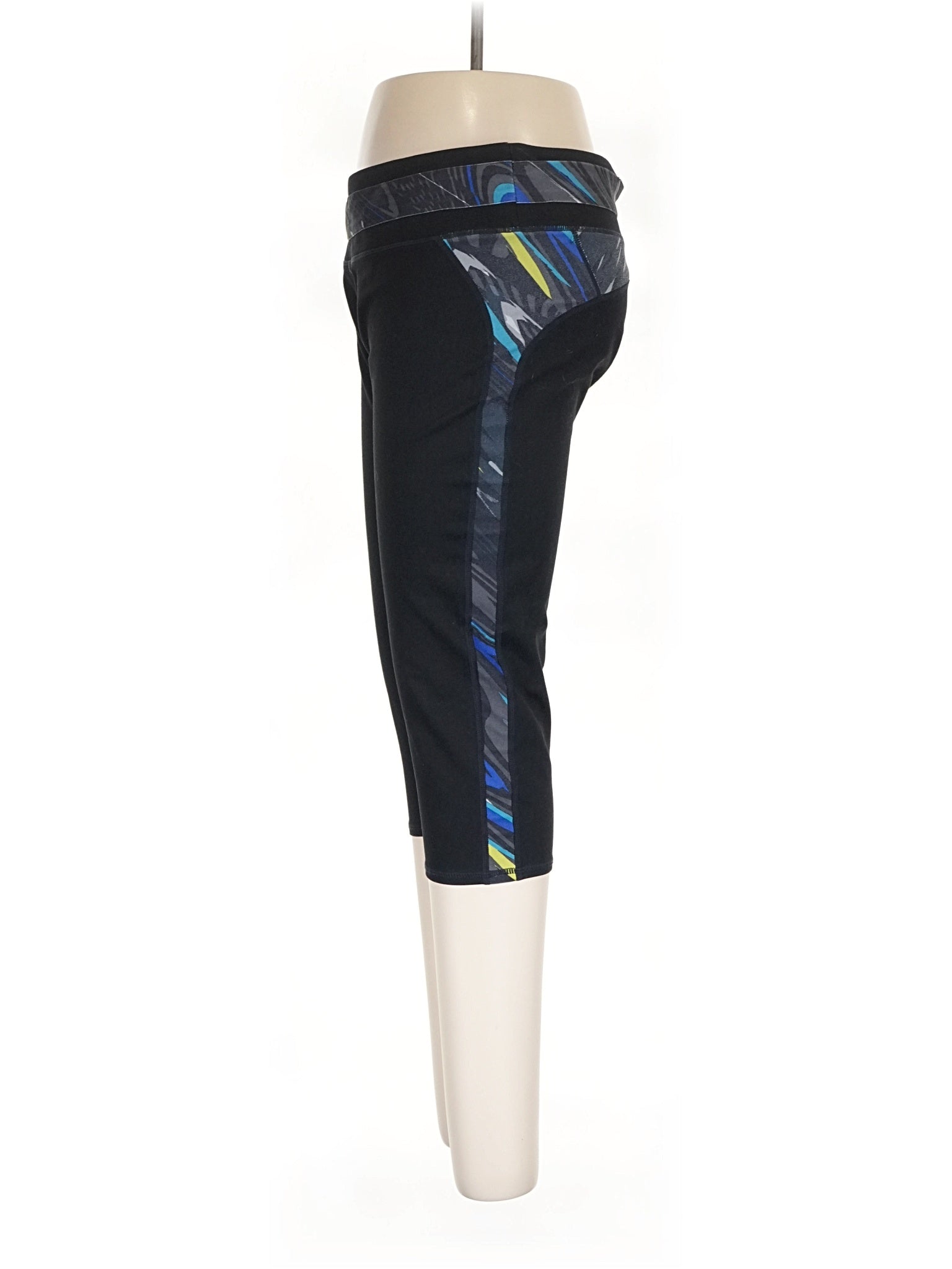 4 size - 32 Estimated
