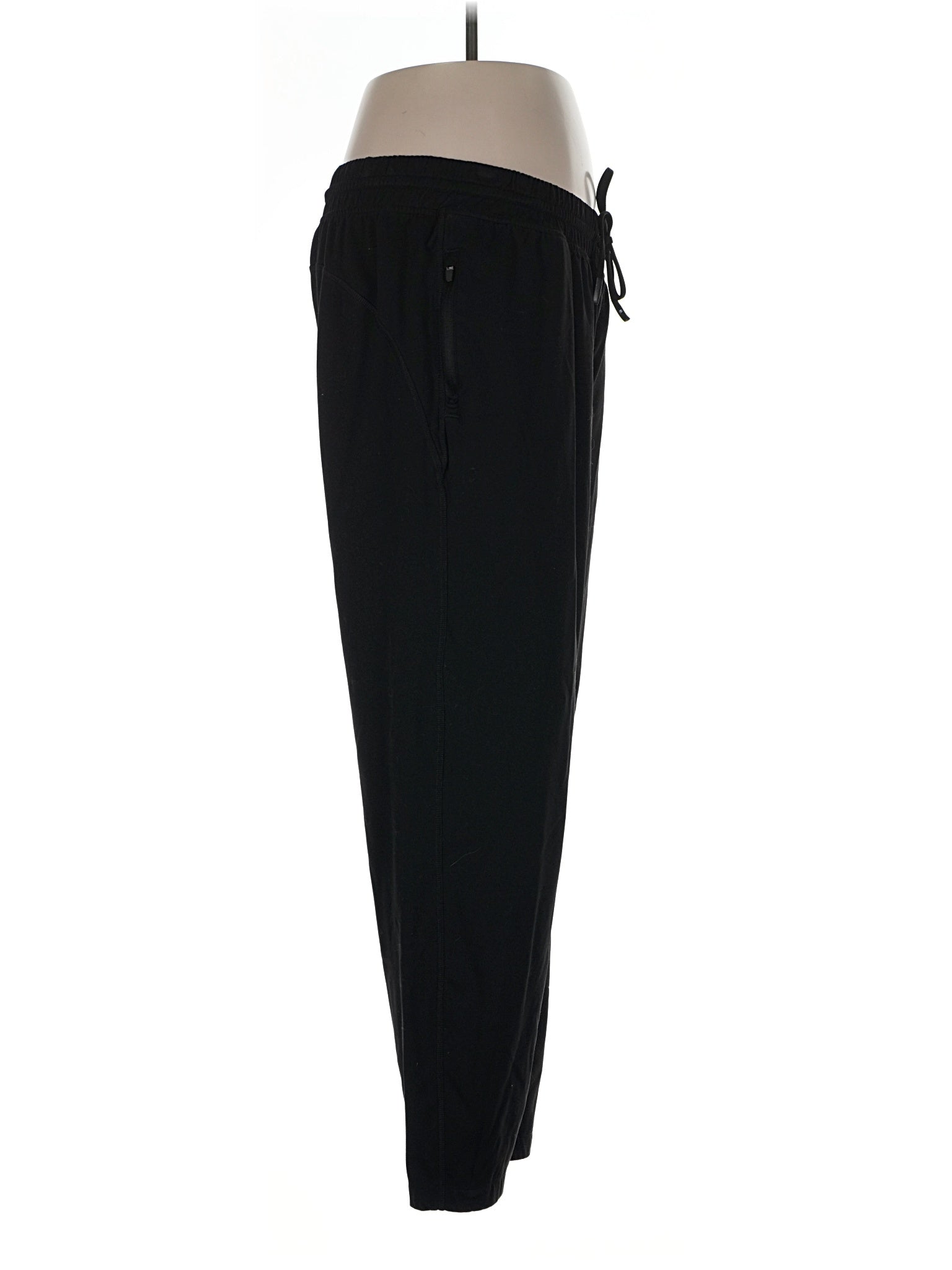 3 size - Lg (Estimated)