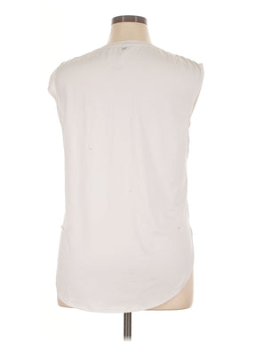 2 size - XL (Estimated)