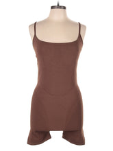 1 size - Lg(Estimated)