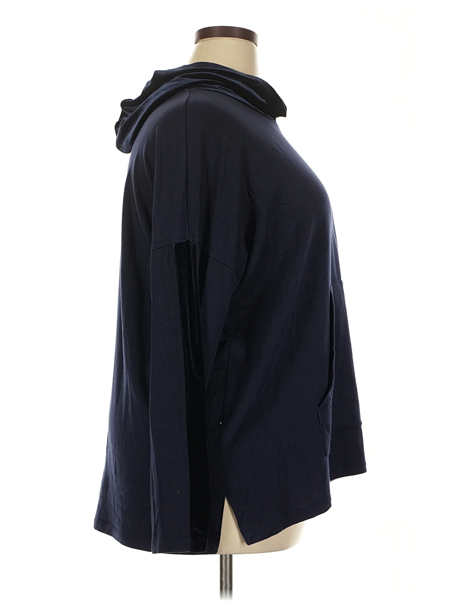 3 size - XXL(Estimated)
