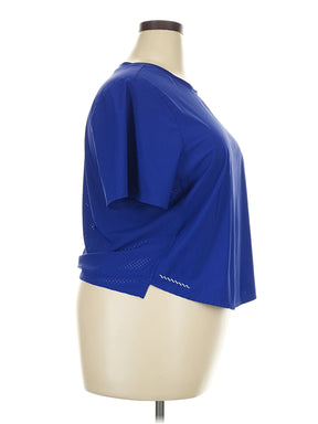 3 size - 2X (Estimated) W