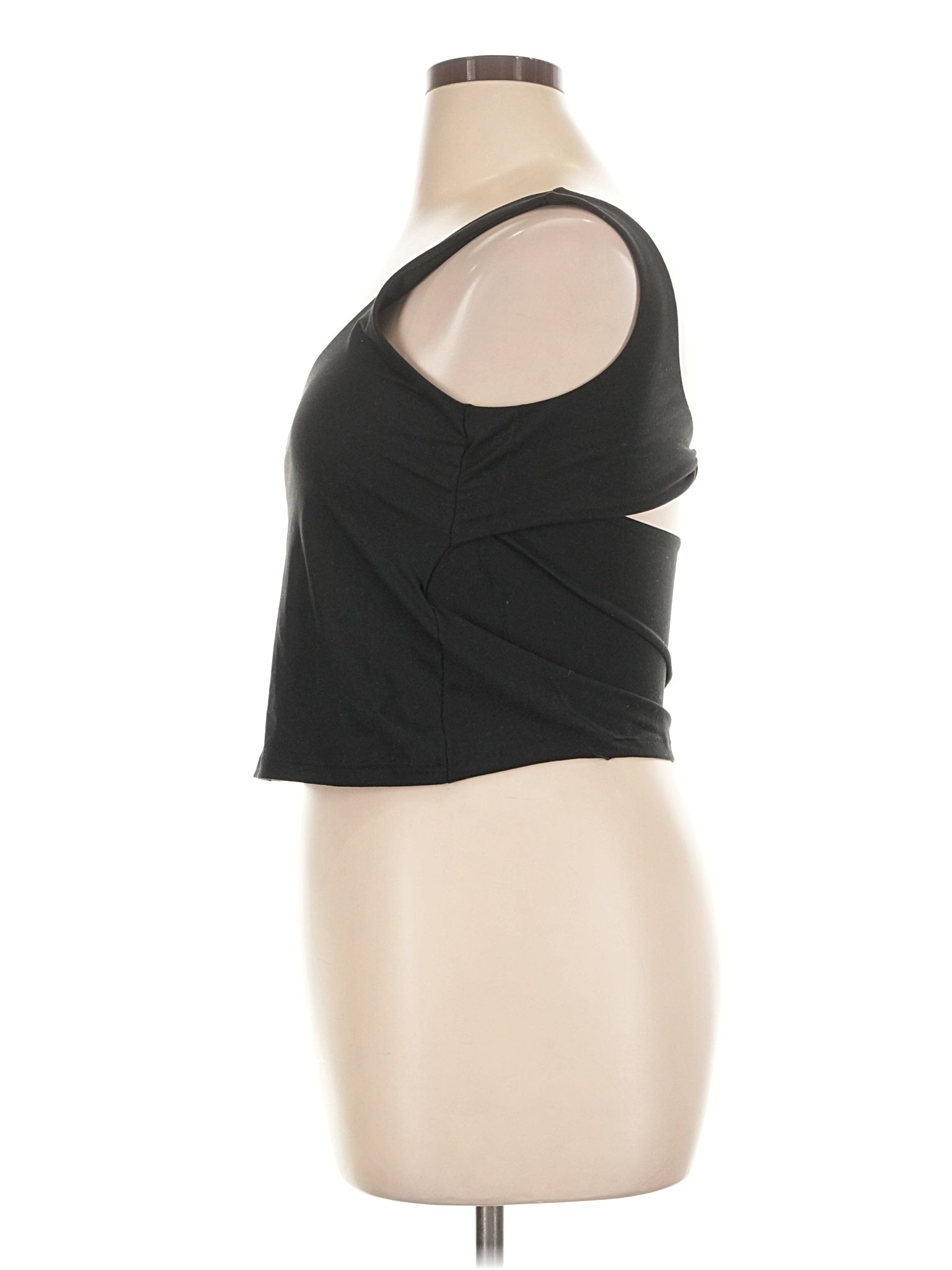 4 size - XL (Estimated)