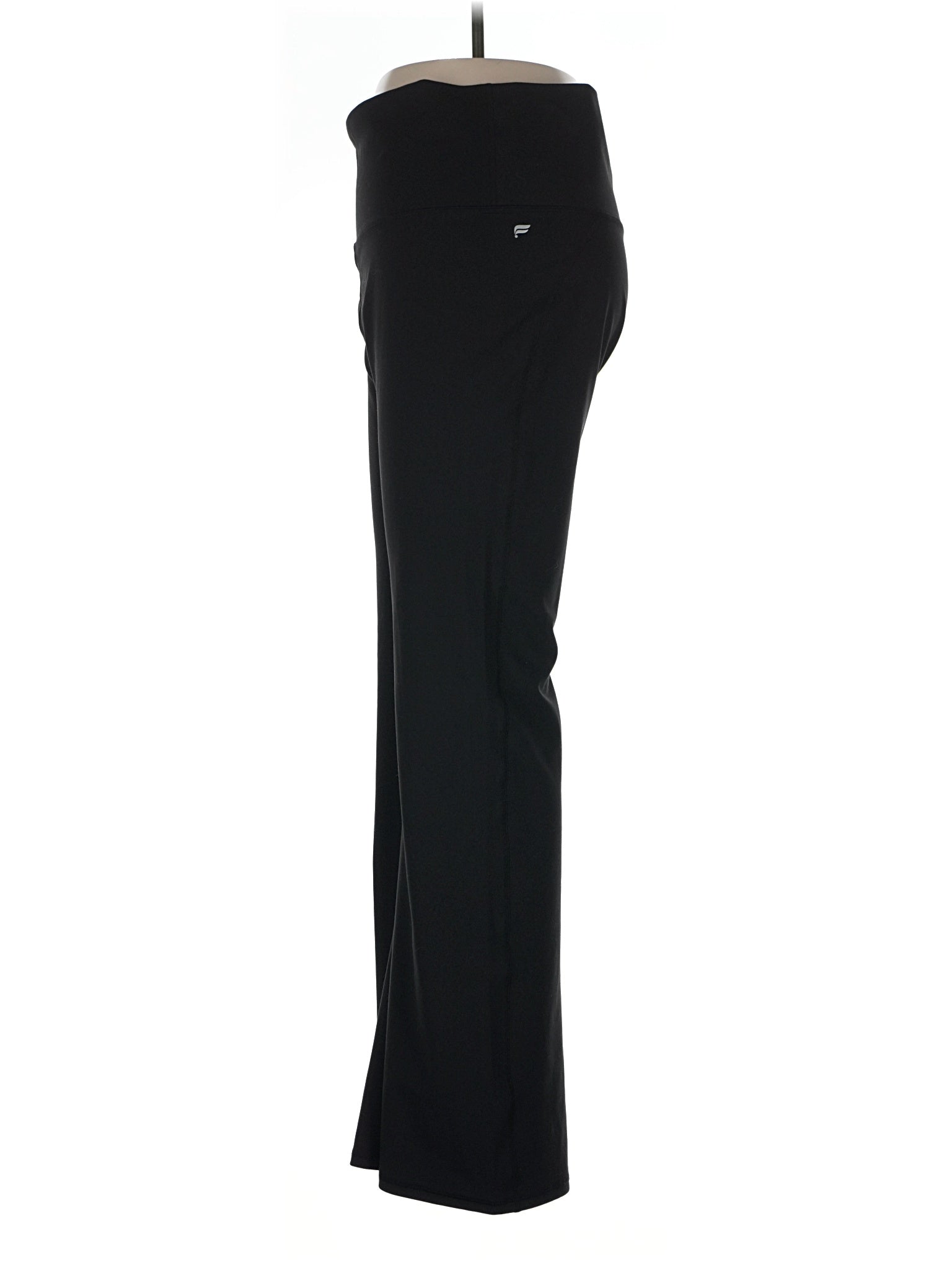 4 size - 30 (Estimated)