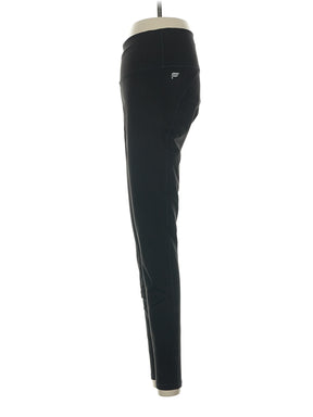 4 size - 27 (Estimated)