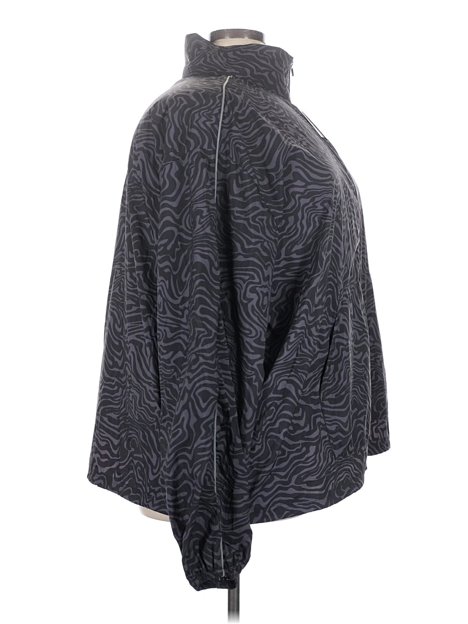 3 size - 4X W