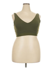 1 size - 3X (Estimated) W