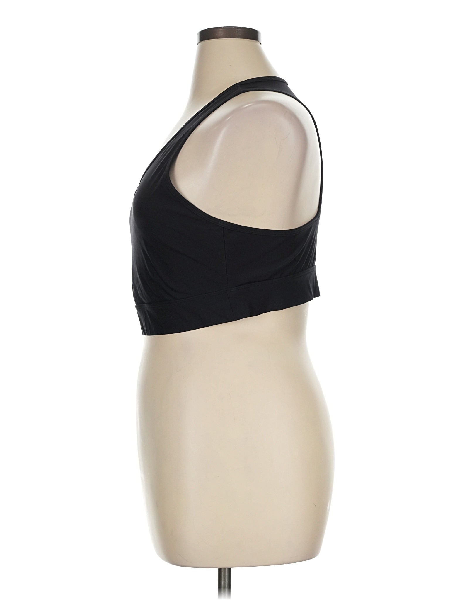 4 size - 1X (Estimated) W