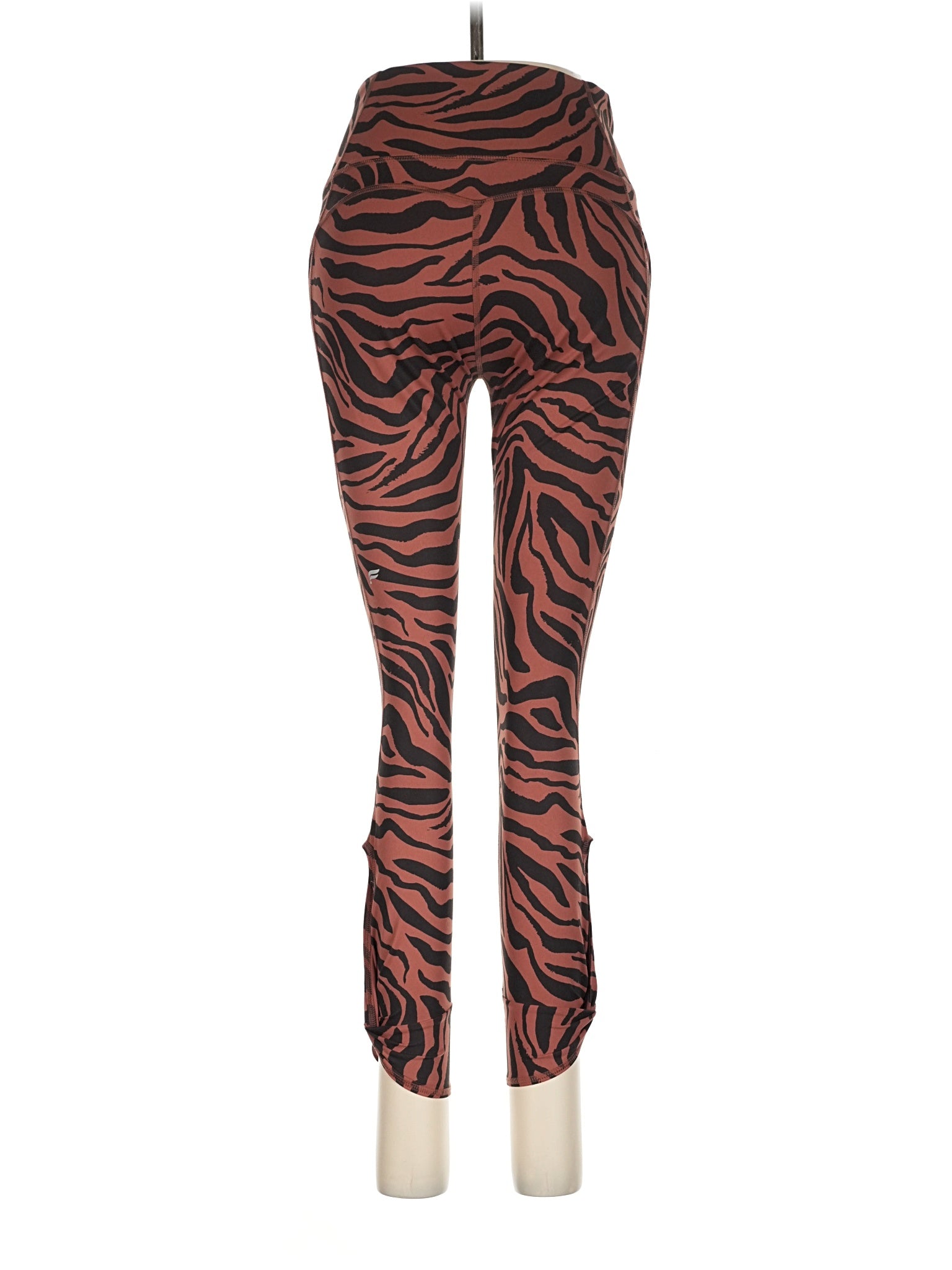 2 size - 6 (Estimated)