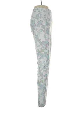 3 size - 26 (Estimated)