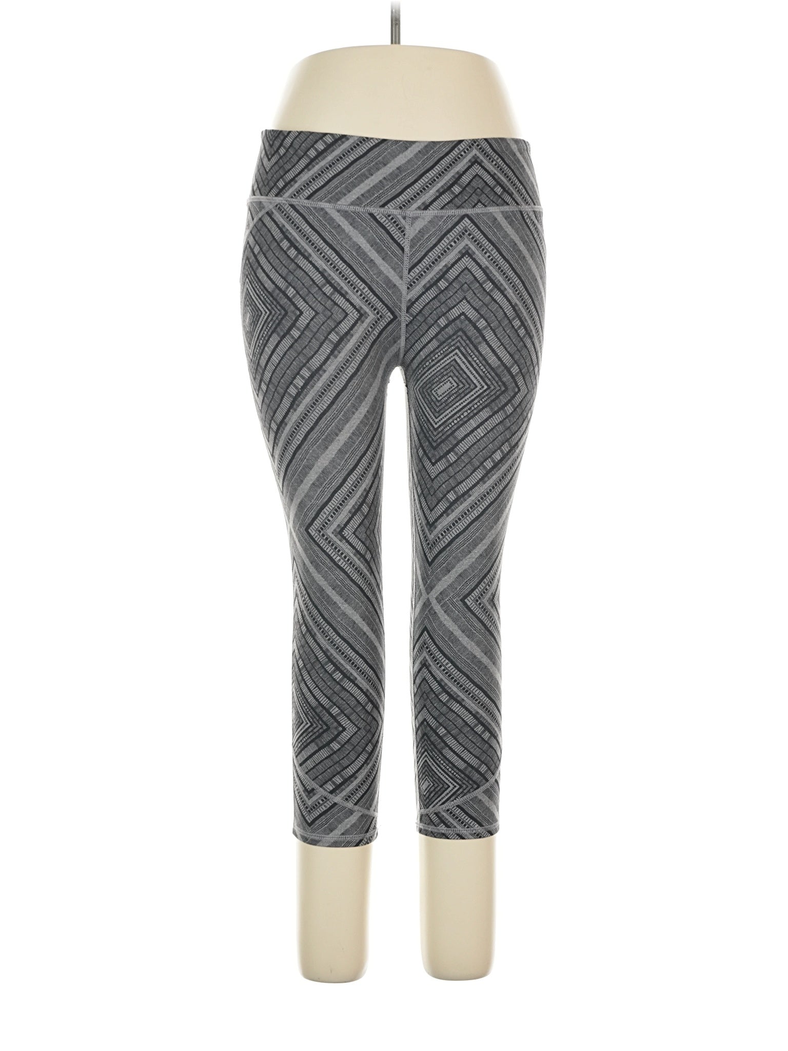 1 size - Lg(Estimated)
