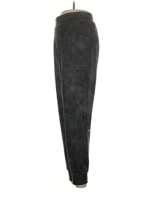 4 size - Sm (Estimated)