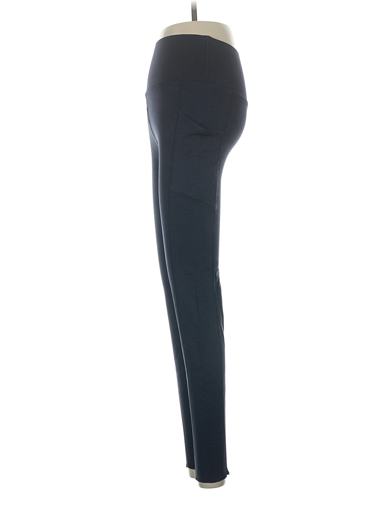 4 size - XS (Estimated)