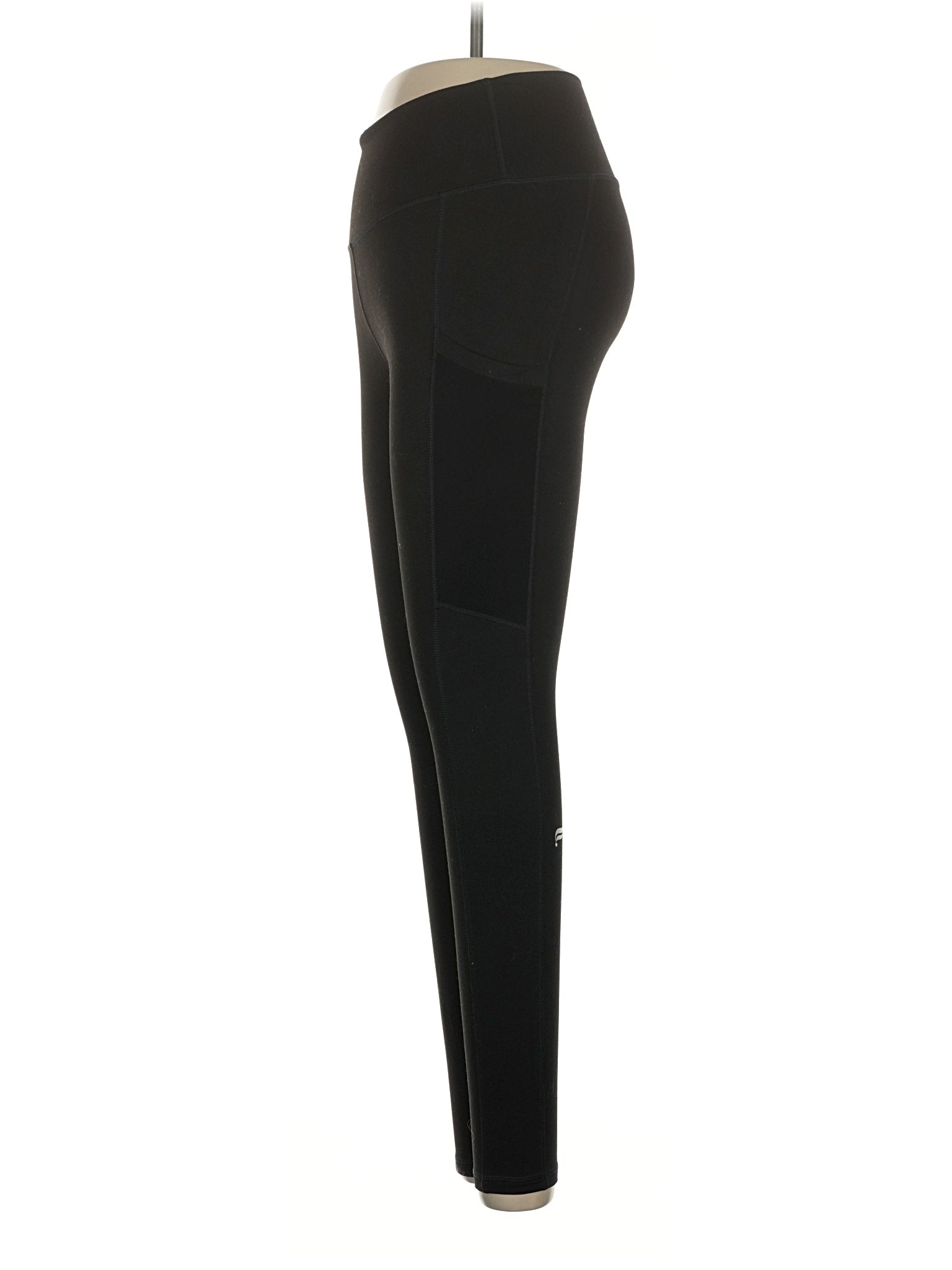 4 size - 23(Estimated)