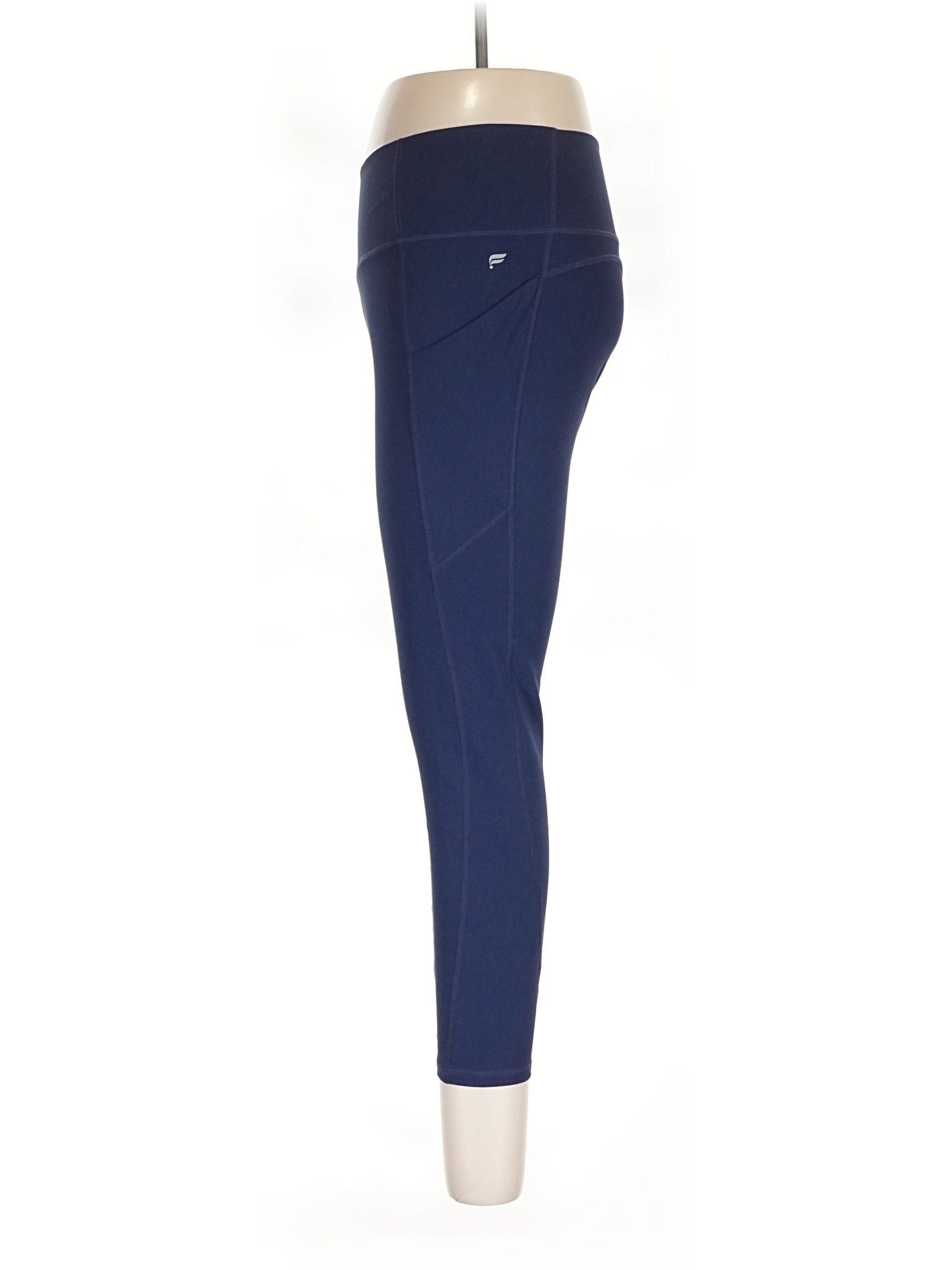 4 size - 29 (Estimated)
