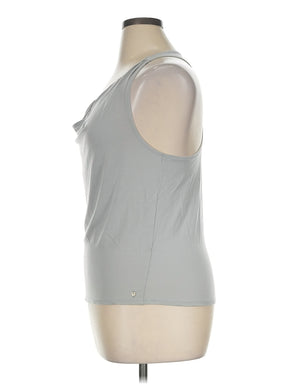 4 size - XL (Estimated)