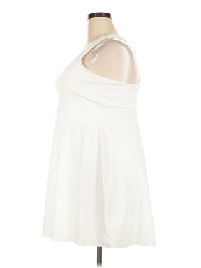 4 size - 2X(Estimated) W