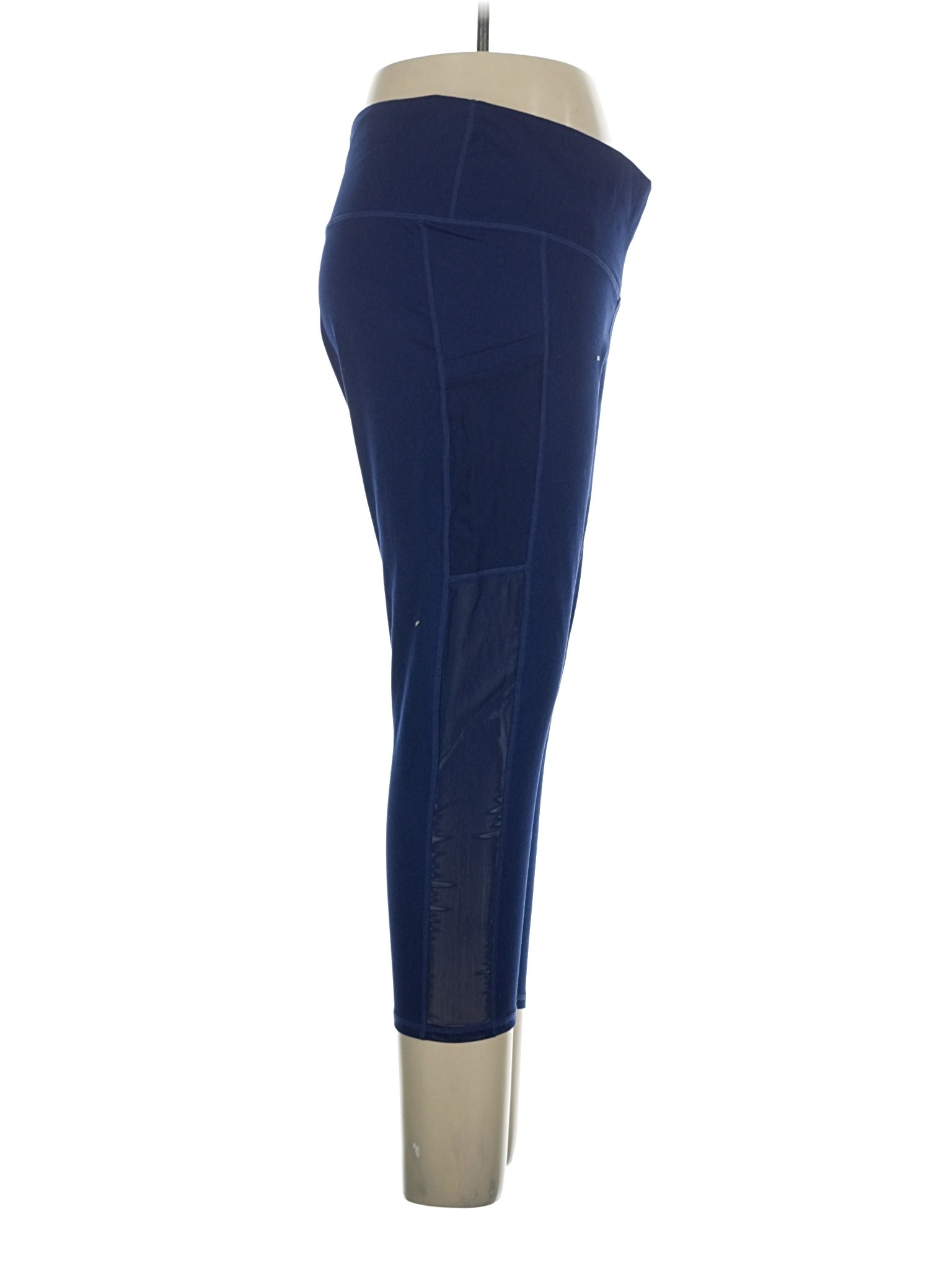3 size - XL(Estimated)