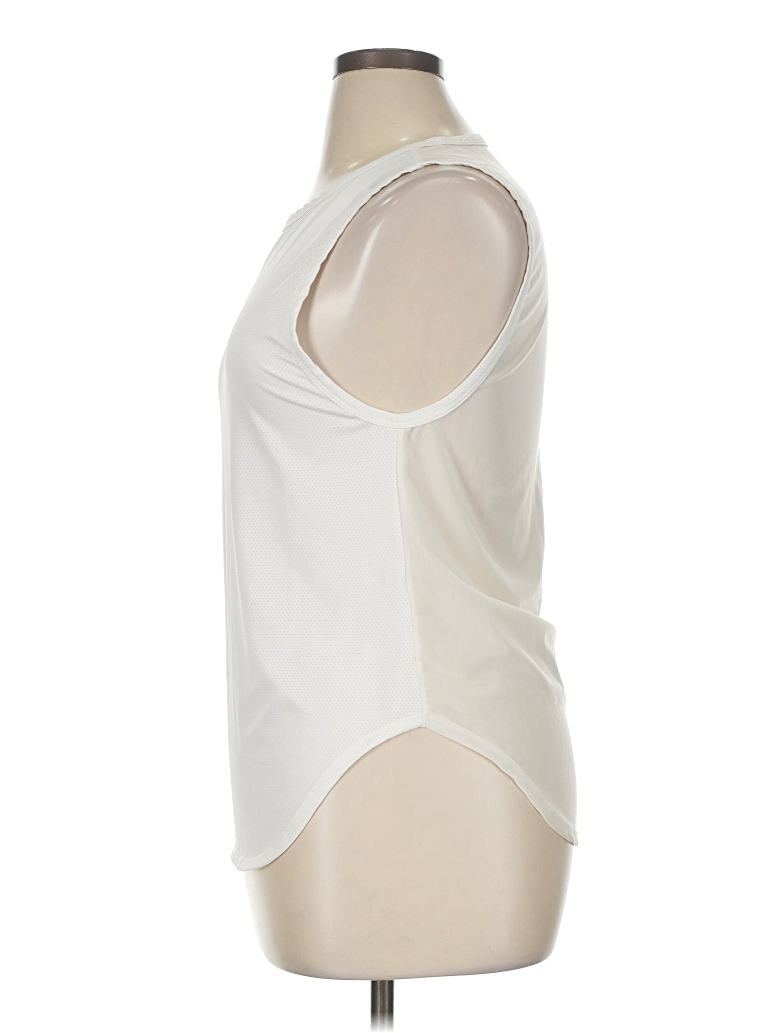 4 size - XL (Estimated)