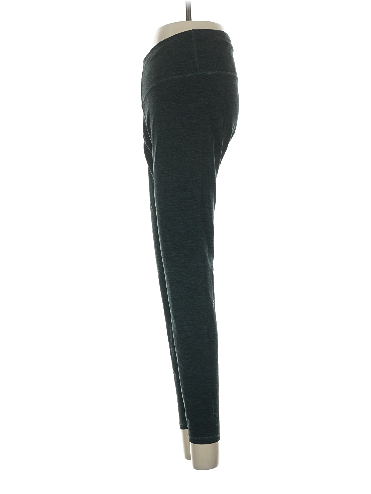 4 size - 26 (Estimated)