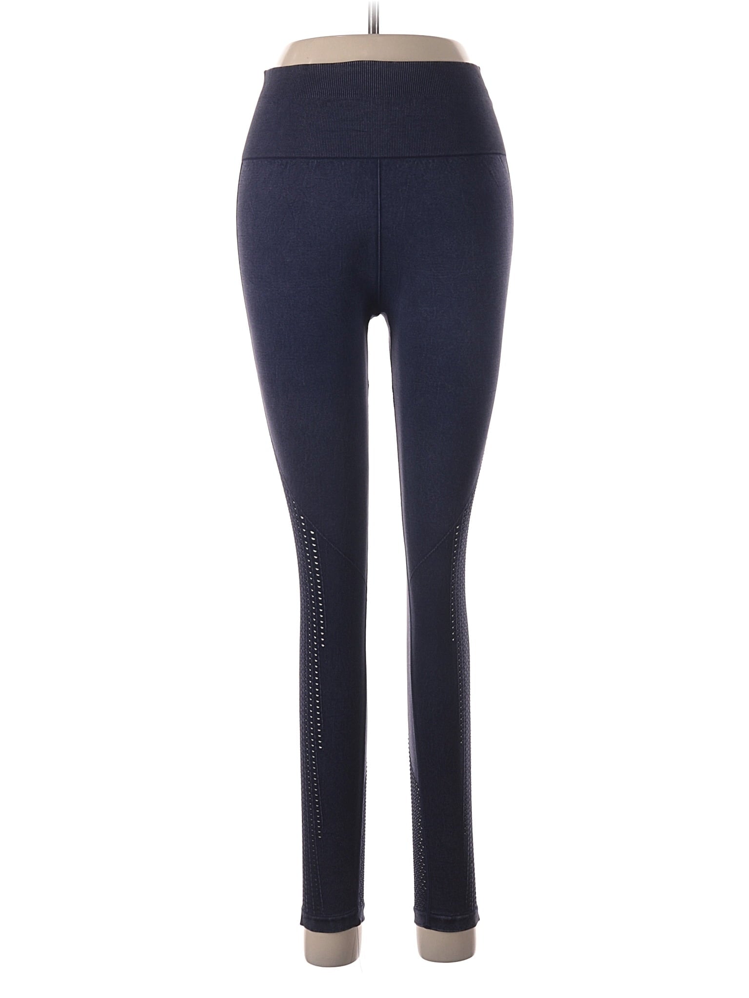 1 size - Med (Estimated)