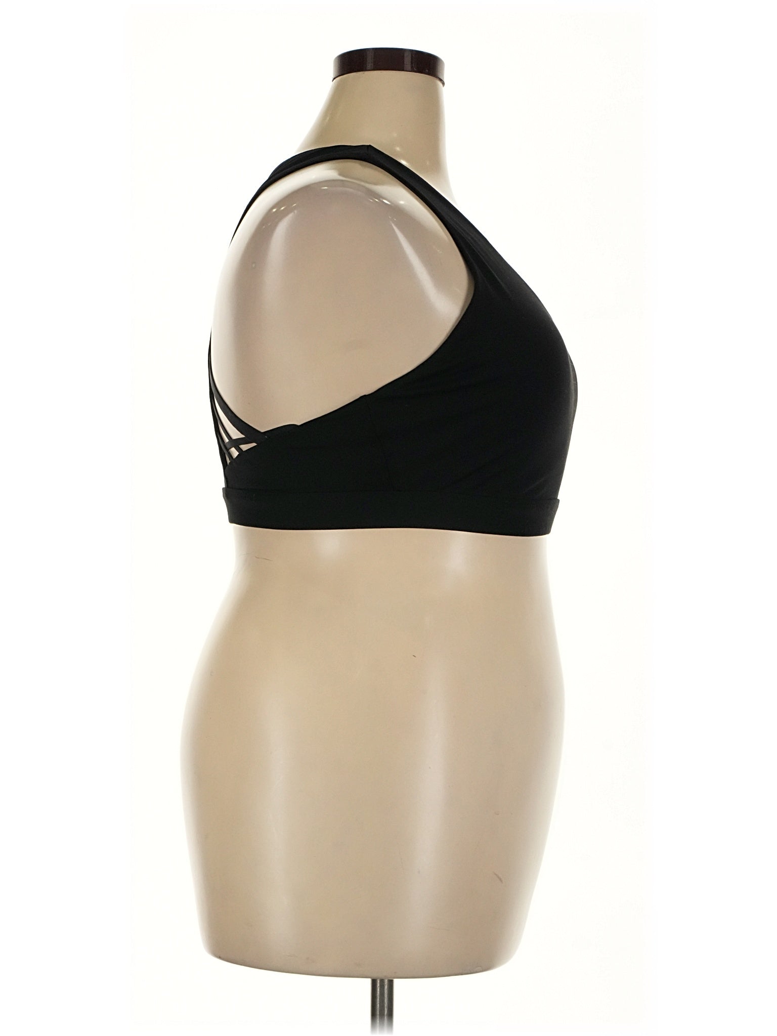3 size - 2X (Estimated) W