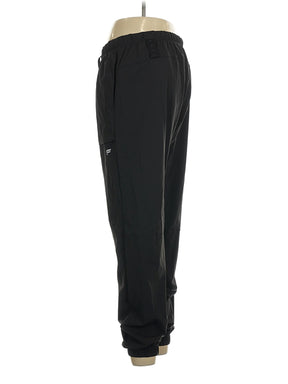 4 size - 32Estimated