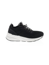 1 shoe size - 9