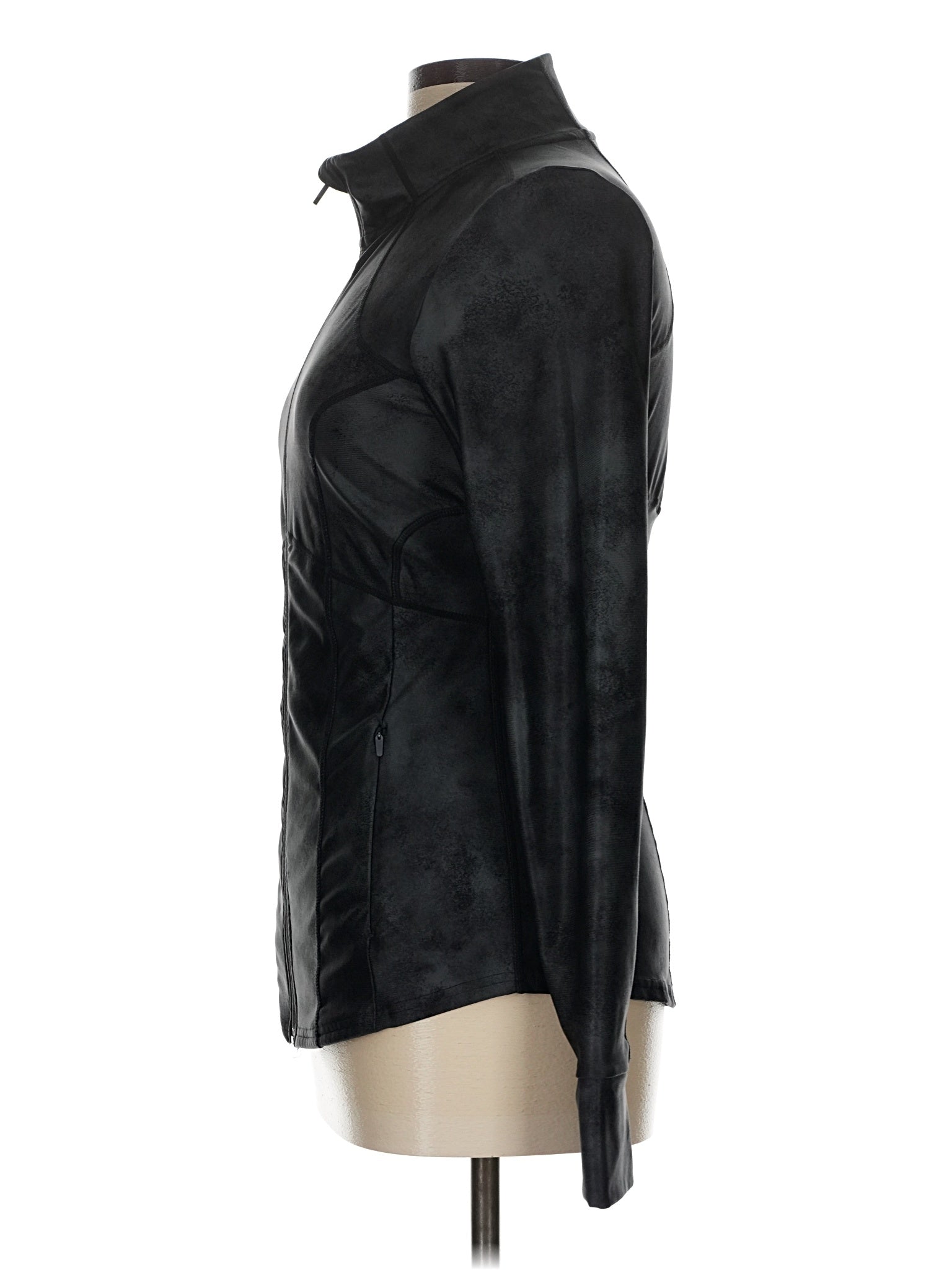 4 size - Lg (Estimated)