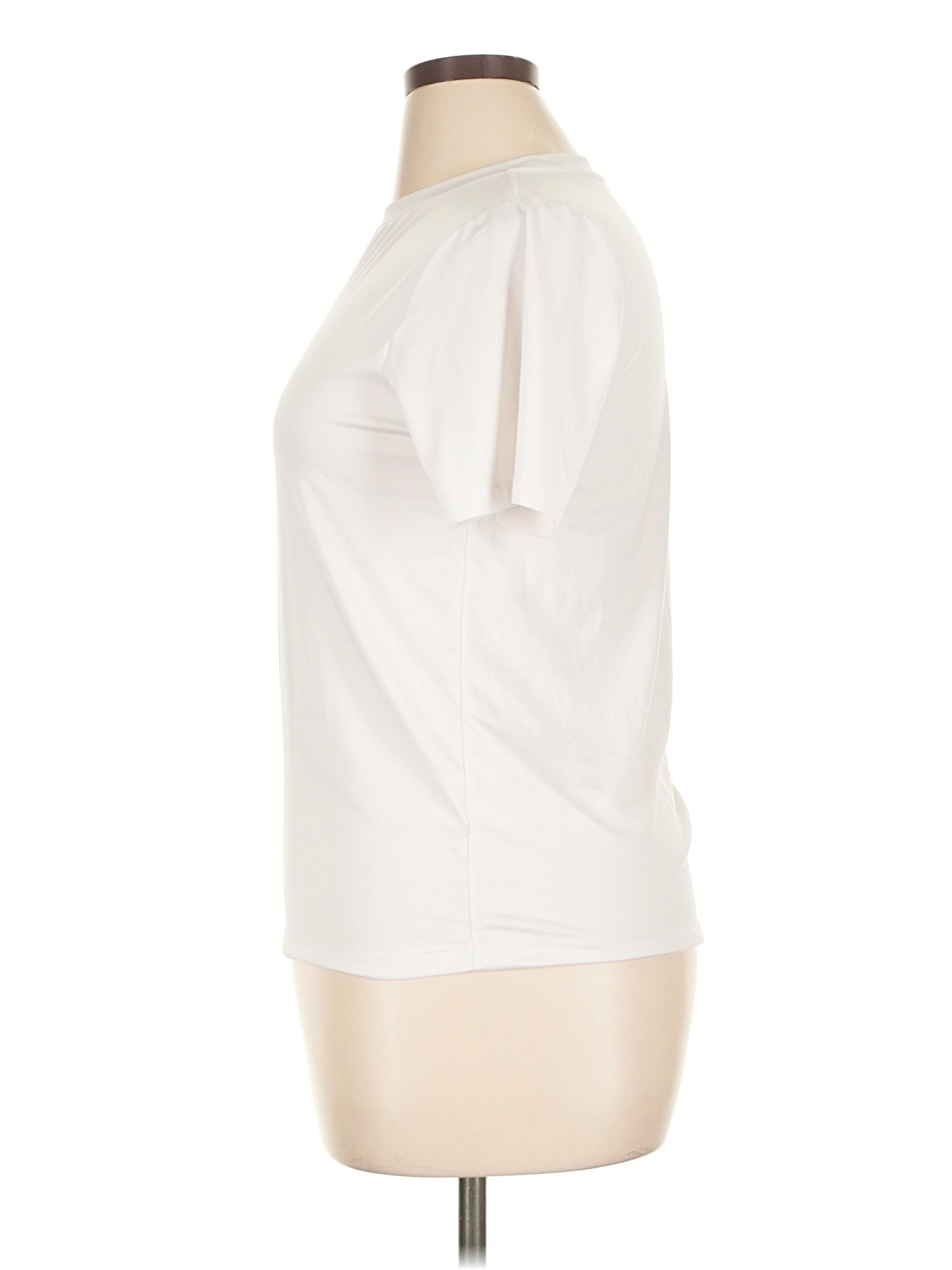 4 size - XL (Estimated)