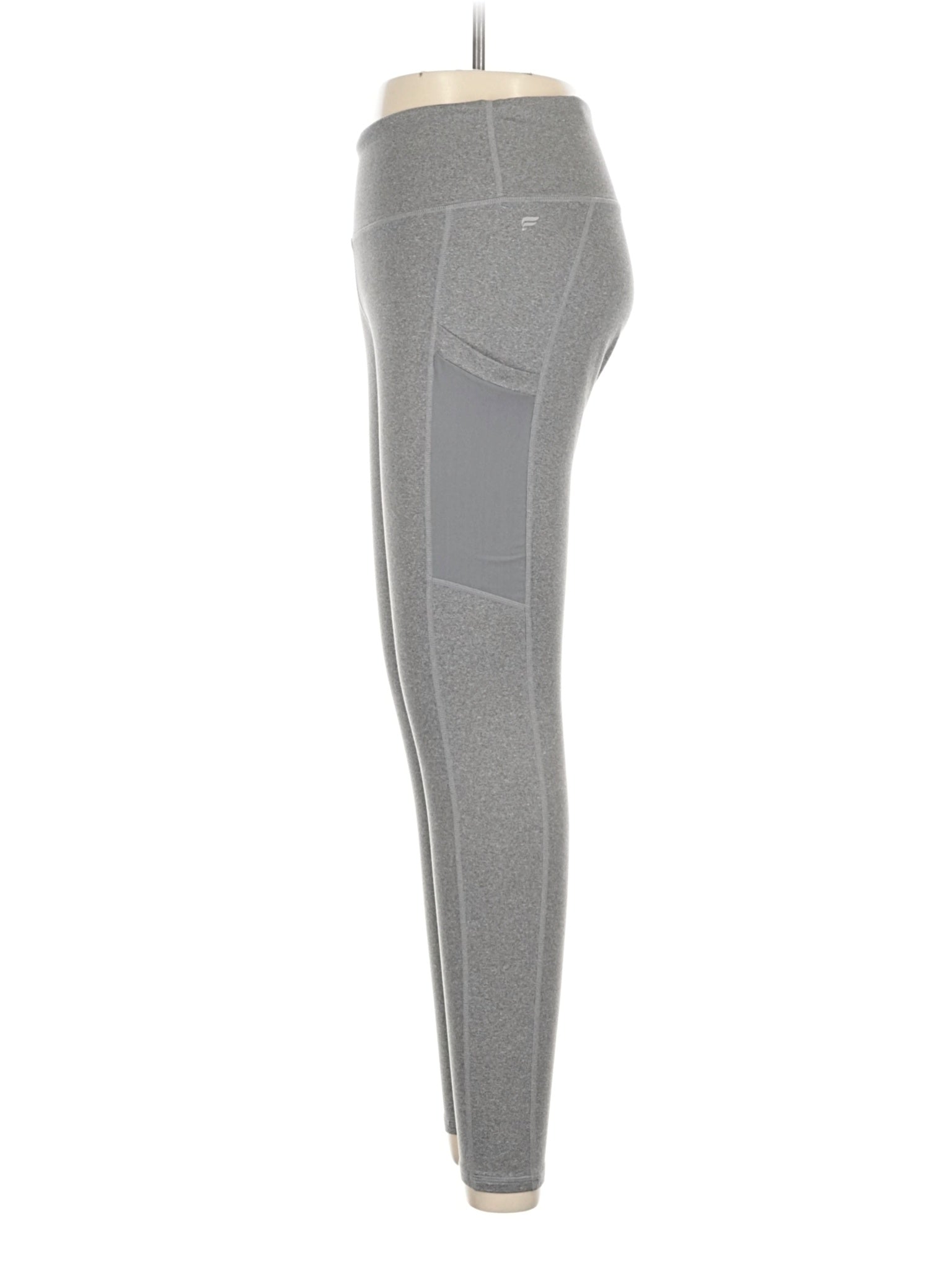 4 size - 28Estimated