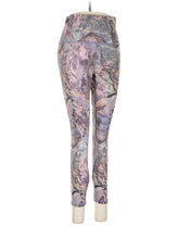 1 size - 28 (Estimated)
