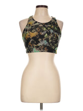 1 size - Lg(Estimated)