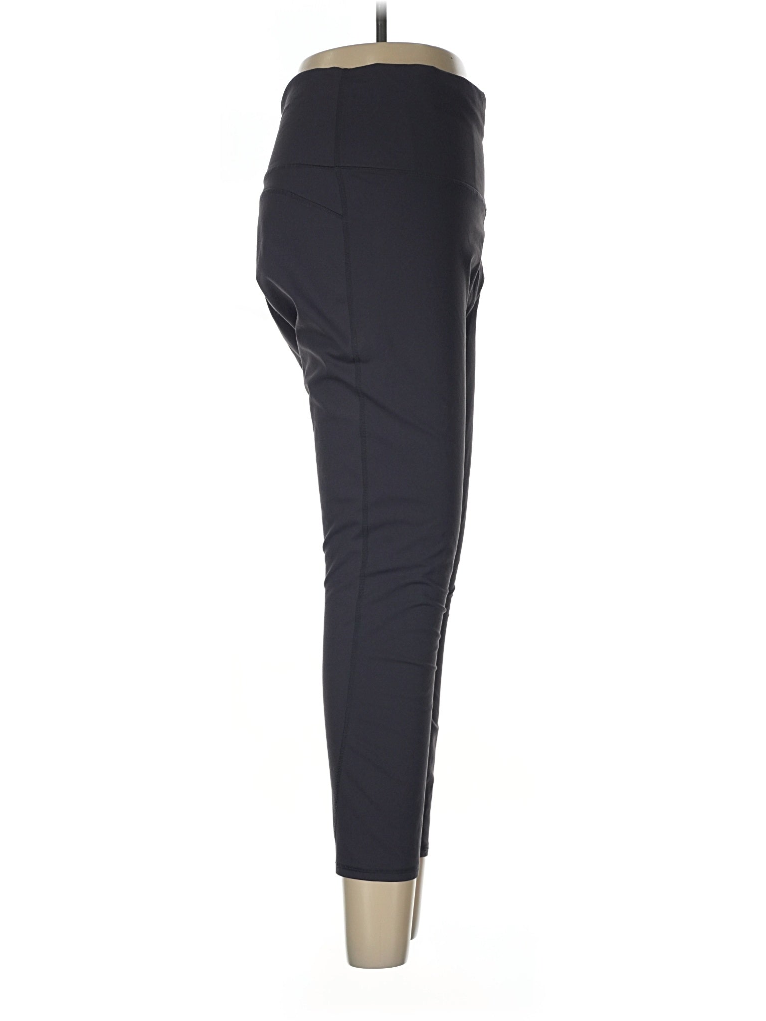 3 waist size - 28