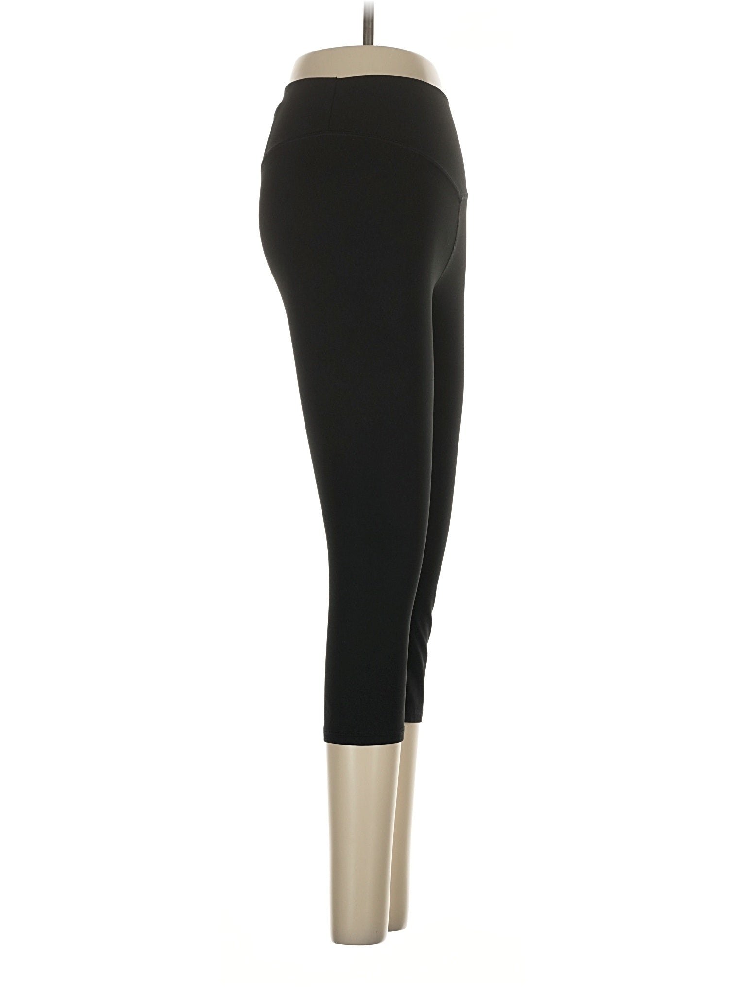 3 size - 23(Estimated)