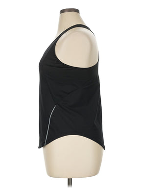 4 size - XL (Estimated)