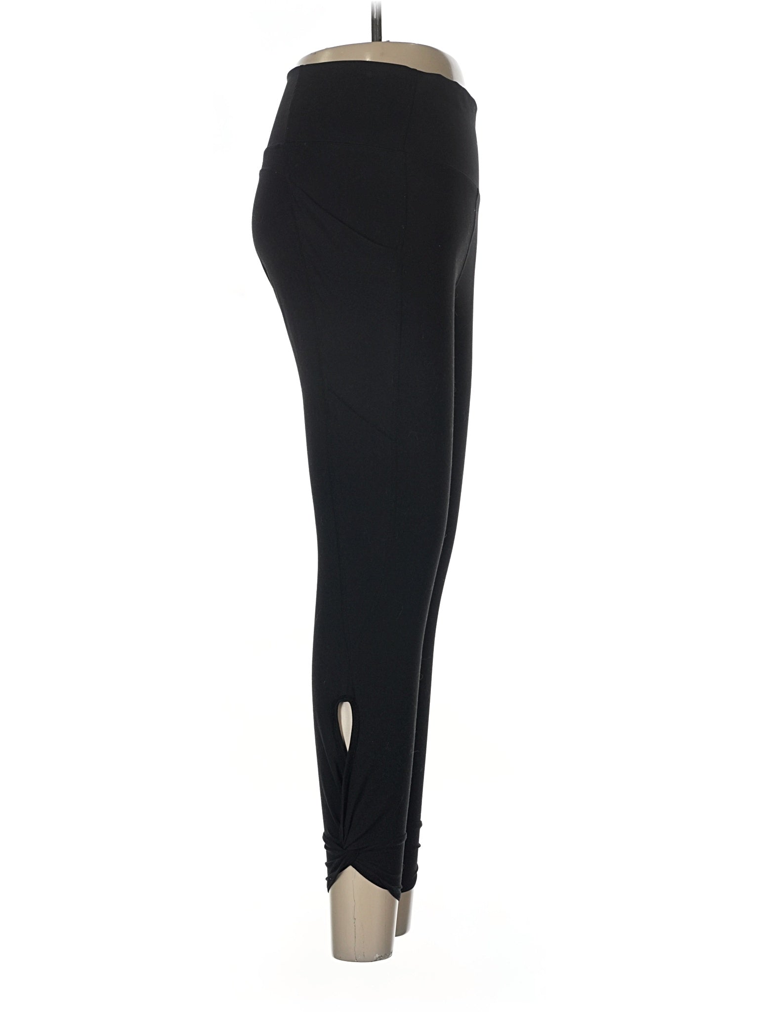3 size - 28 (Estimated)