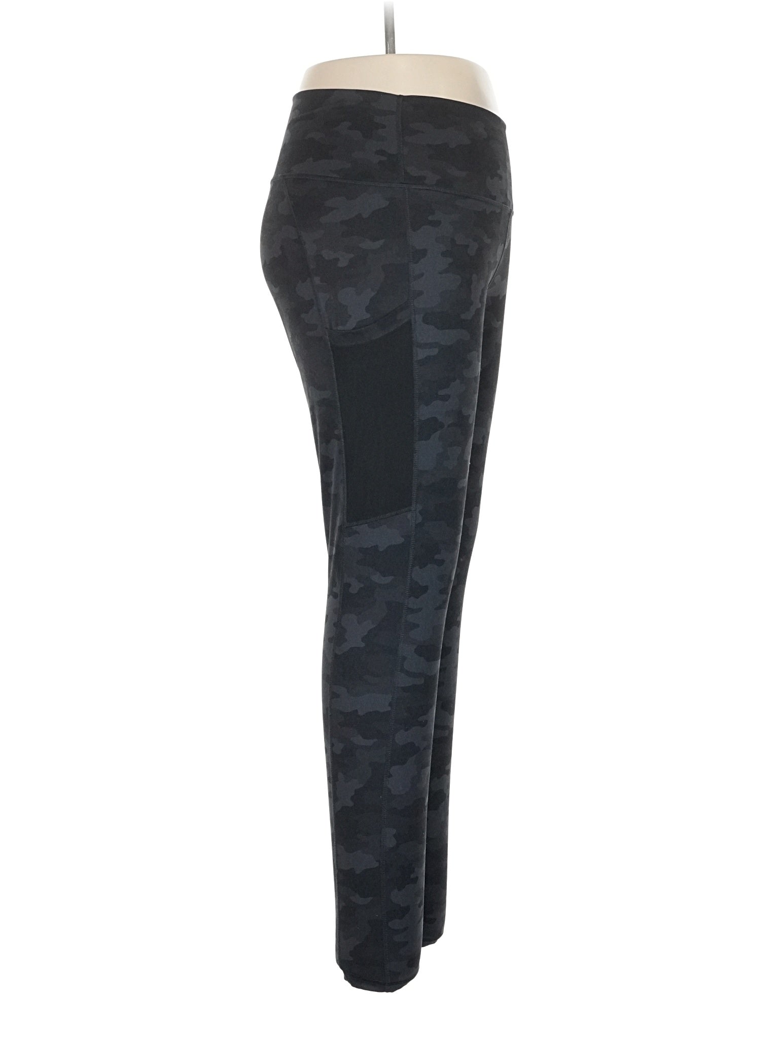3 size - 32 Estimated