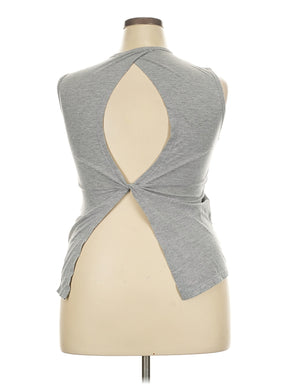 2 size - XXL (Estimated)