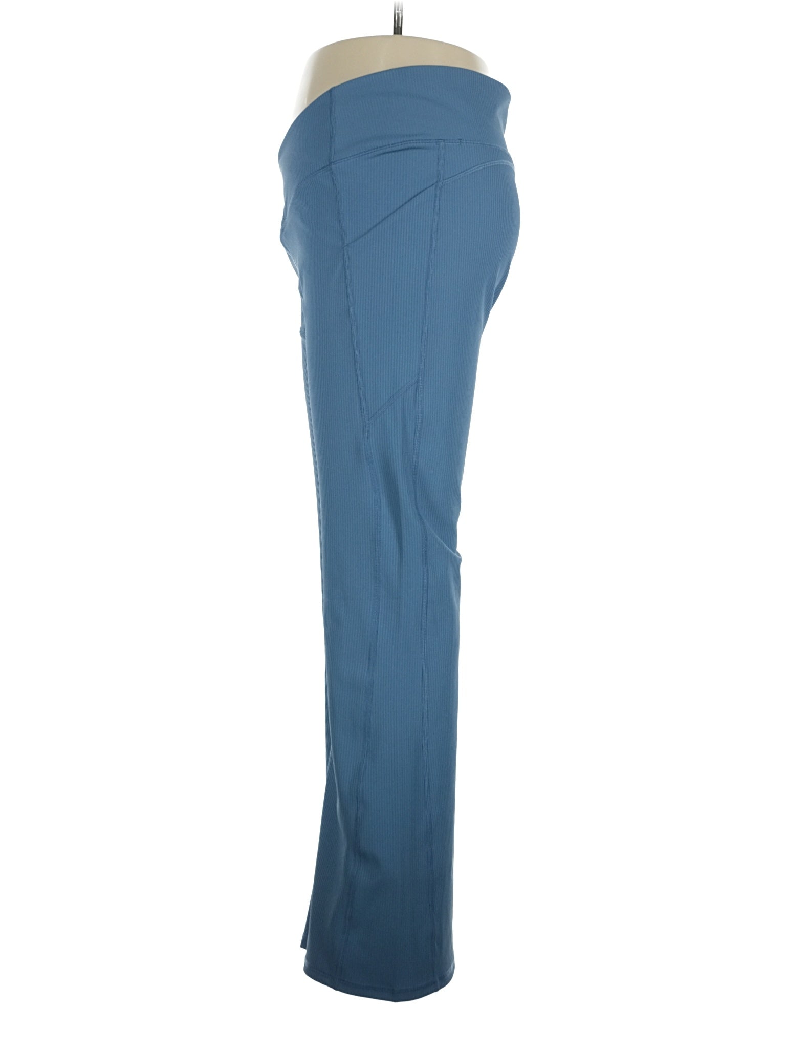 4 size - XL (Estimated)