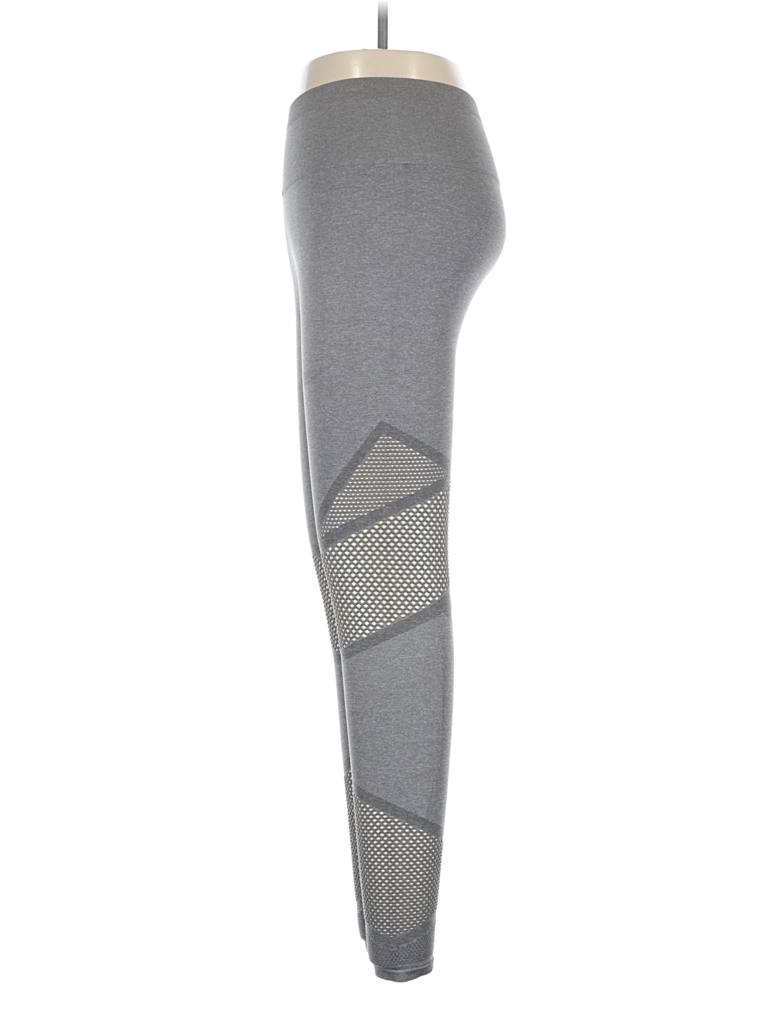 4 size - 28(Estimated)