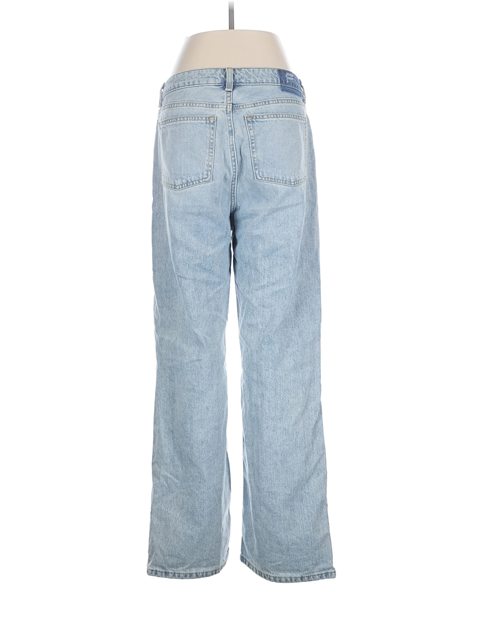2 waist size - 28 R