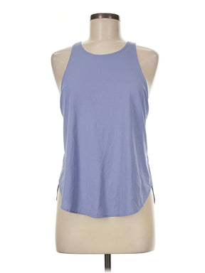1 size - Med (Estimated)