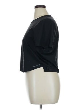 4 size - XL(Estimated)