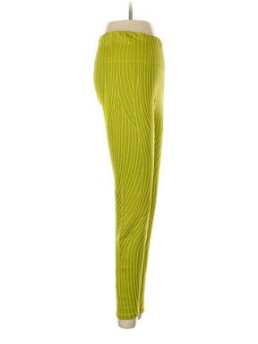 3 size - Sm Estimated